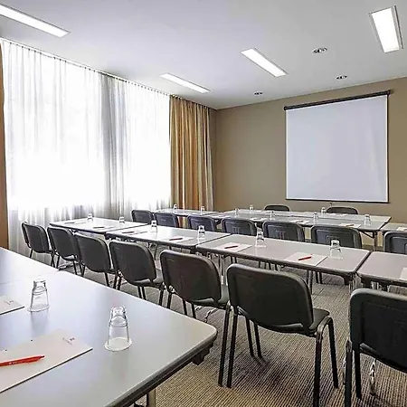Ibis Koenigsplatz 2* אוגסבורג